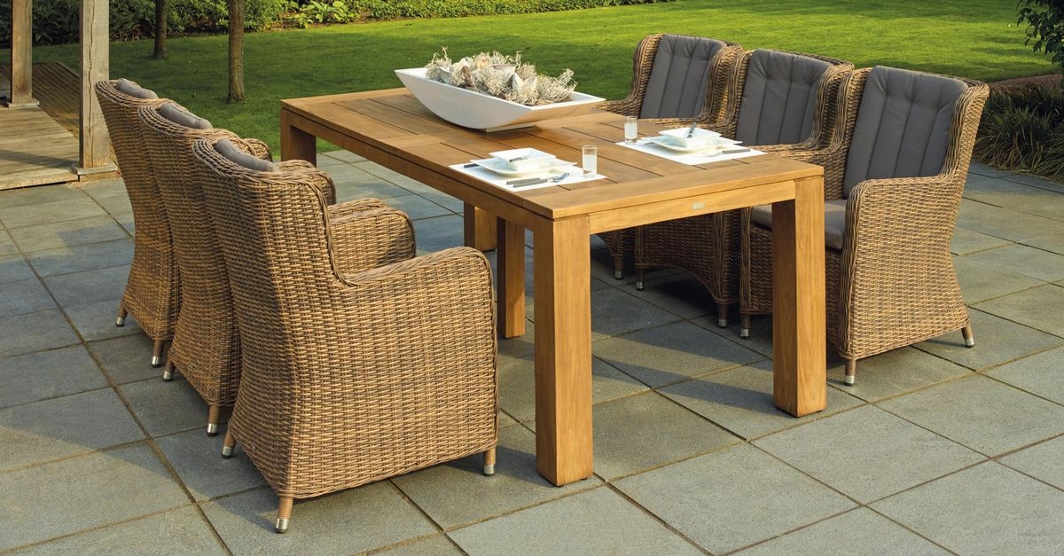 Gefälle bei der Terrasse richtig planen: So gelingt die perfekte Entwässerung