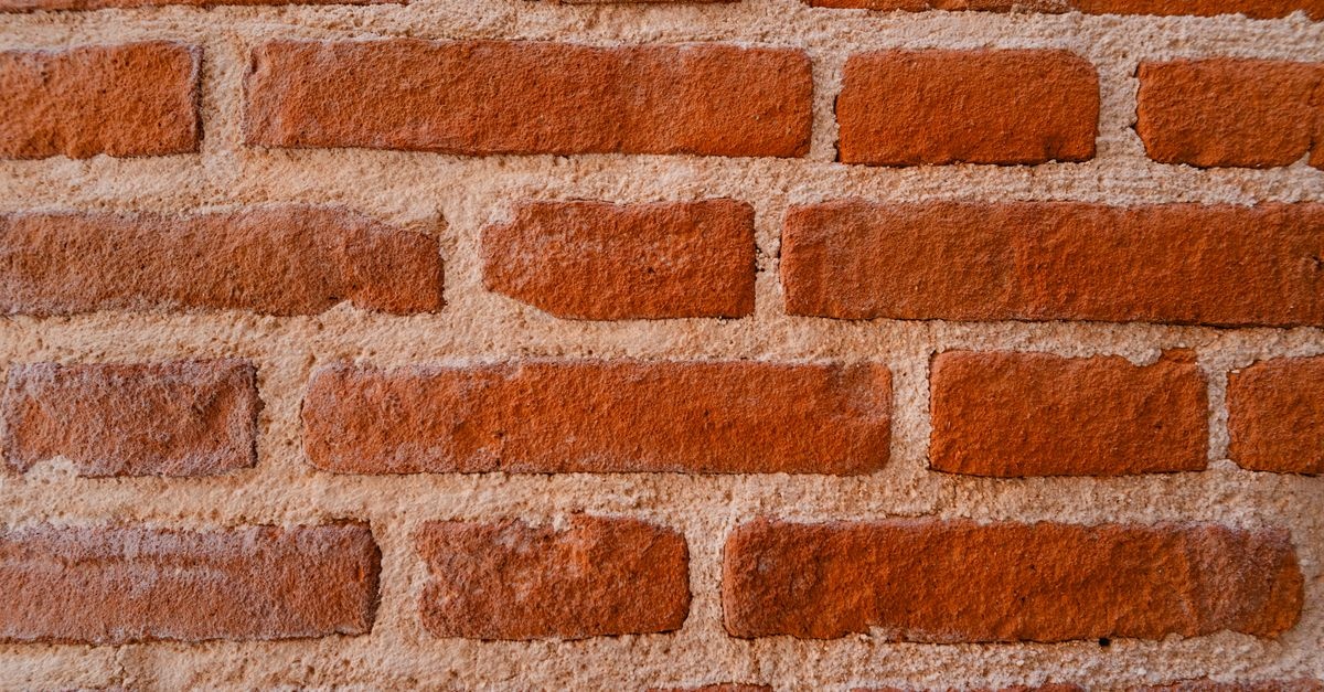Mauerwerk richtig trocknen: So schützen Sie Ihr Zuhause vor Feuchtigkeit und Schimmel