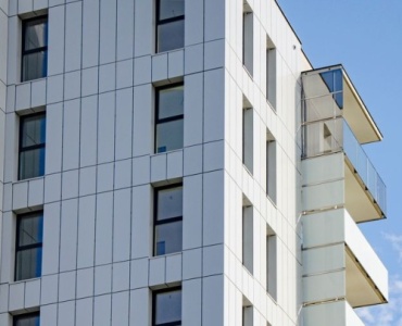 Fassade der Wohnanlage prüfen: So bleibt Ihr Zuhause sicher, gepflegt und wertbeständig