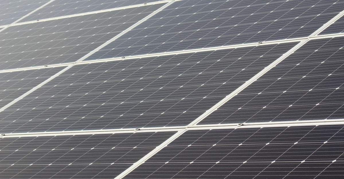 Überspannungsschutz bei Photovoltaik: So schützen Sie Ihre Solaranlage zuverlässig